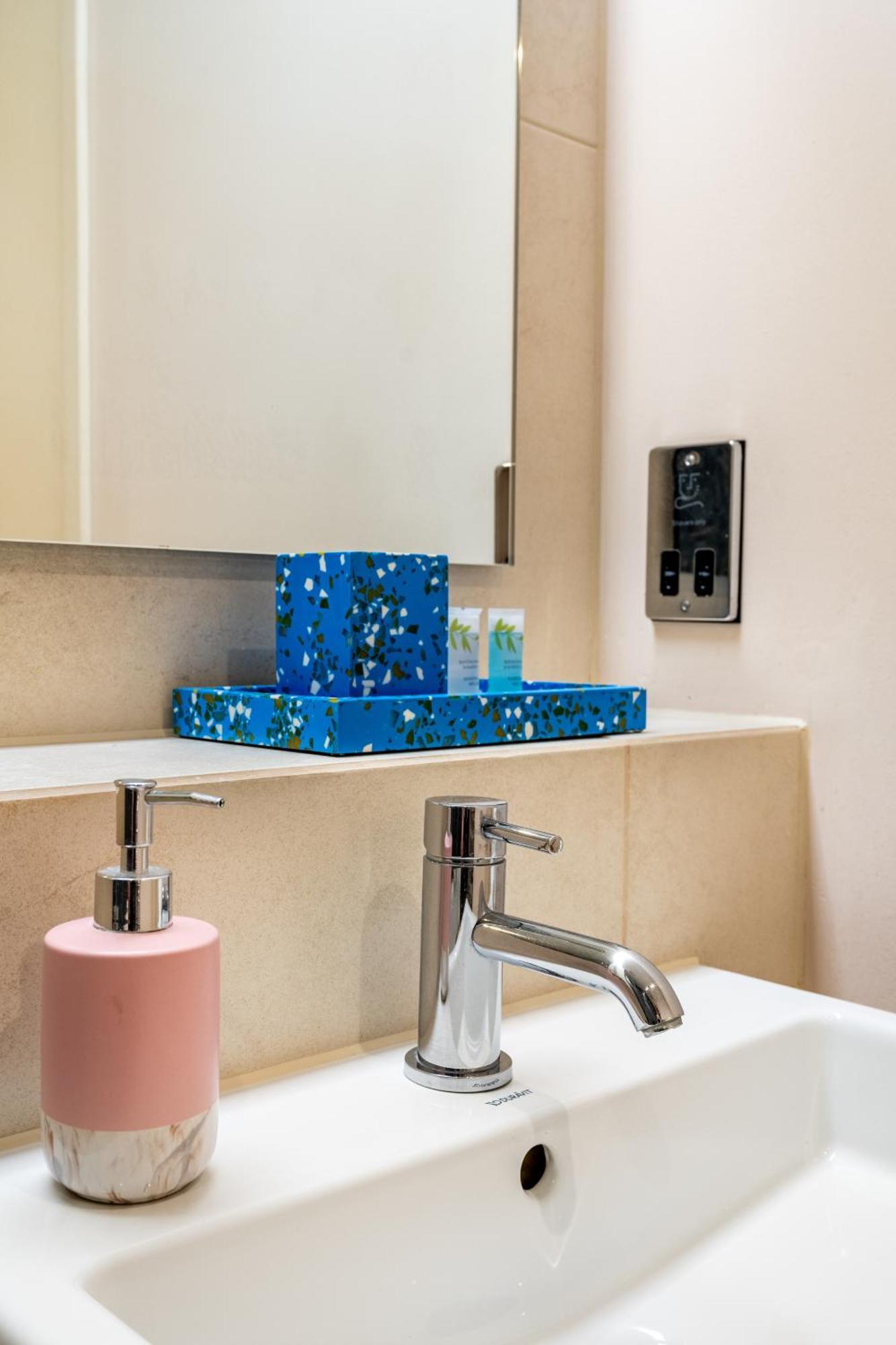 Luxury Apartment In Notting Hill By Portobello Market Londra Dış mekan fotoğraf